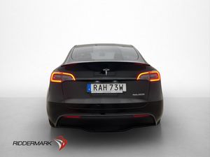 Tesla Model Y bild 8
