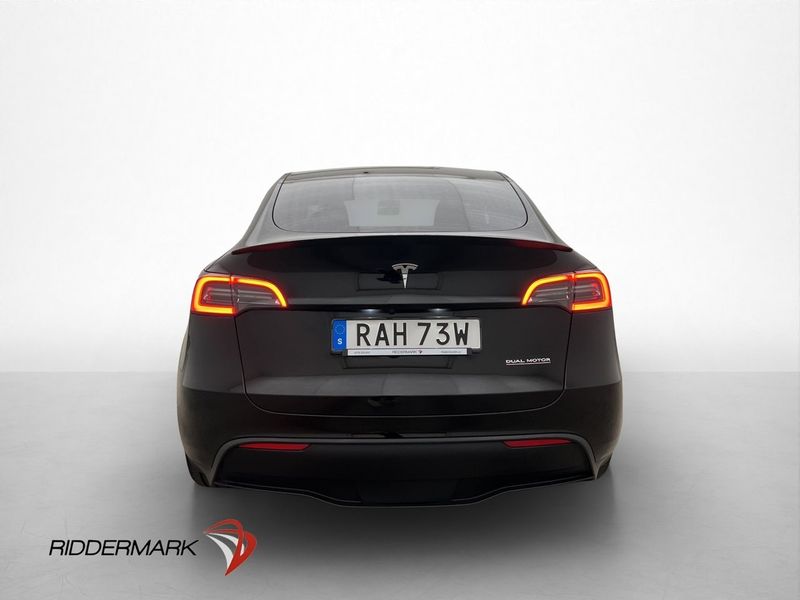 Tesla Model Y bild 8