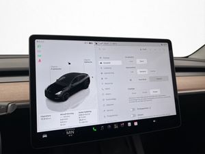 Tesla Model Y bild 20