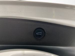 Tesla Model 3 bild 27