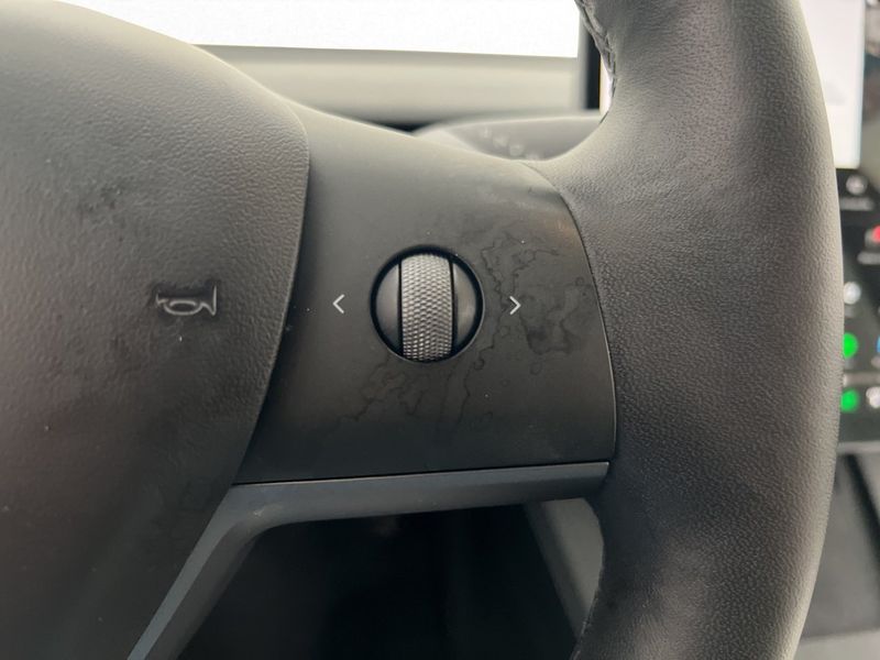 Tesla Model 3 bild 16