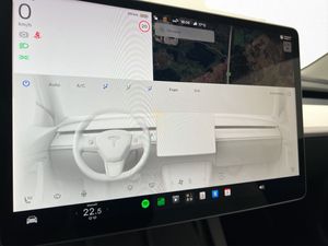 Tesla Model 3 bild 21