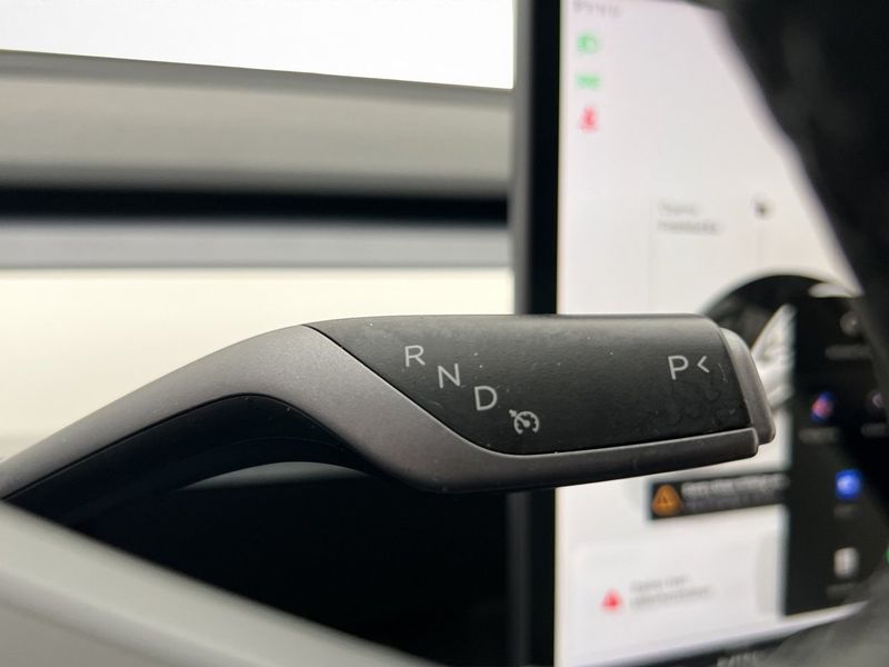 Tesla Model 3 bild 35