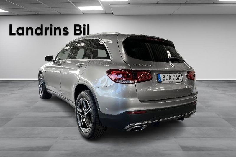 Mercedes GLC300 bild 6