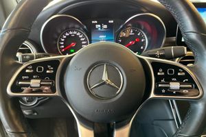 Mercedes GLC300 bild 19