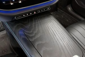 Mercedes E300 bild 12