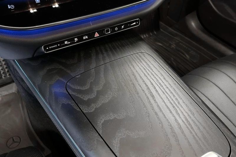 Mercedes E300 bild 12
