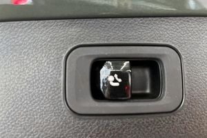Mercedes E300 bild 16