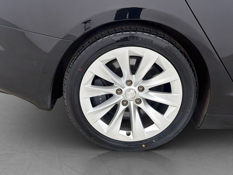 Tesla Model S bild 30