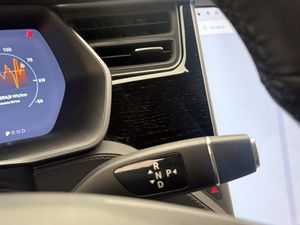 Tesla Model S bild 27