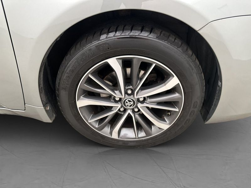 Toyota Avensis bild 25