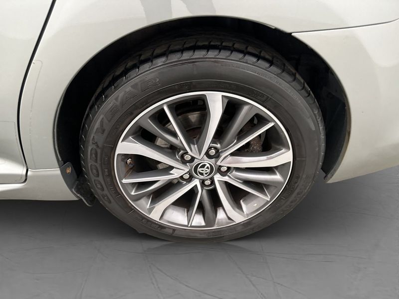 Toyota Avensis bild 23