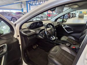 Peugeot 2008 bild 8