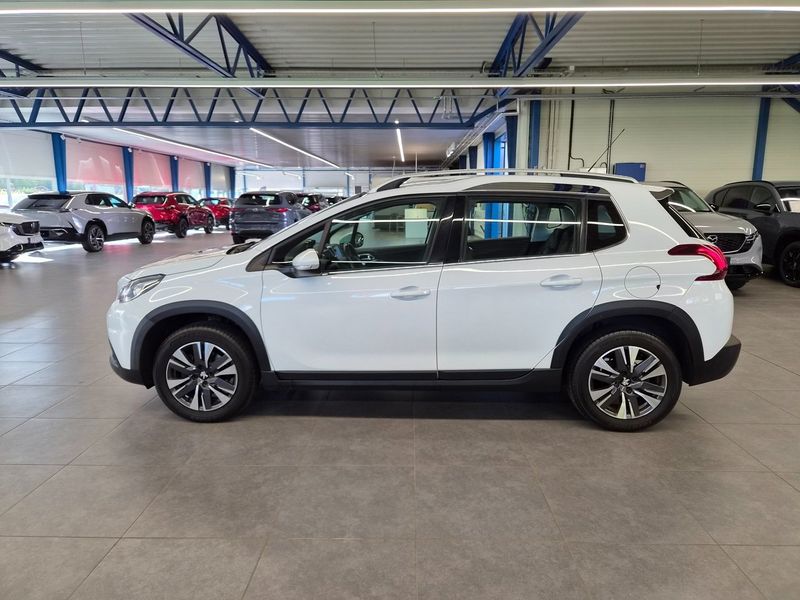Peugeot 2008 bild 2