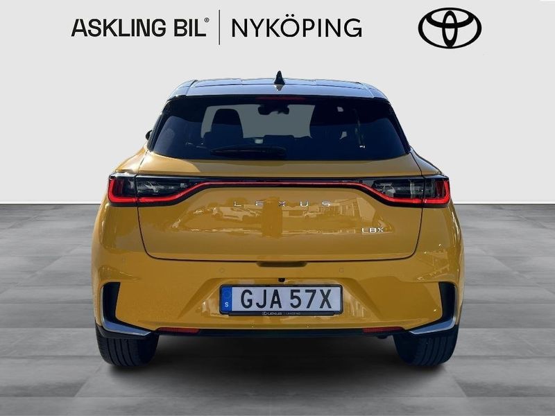 Lexus LBX bild 5