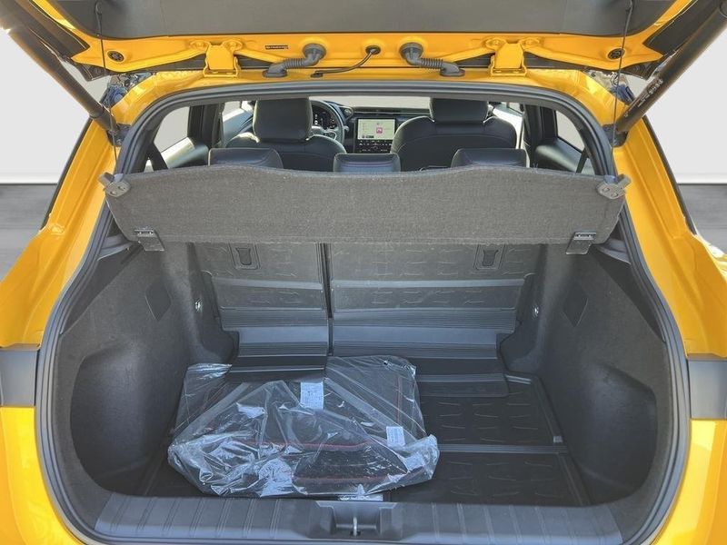 Lexus LBX bild 11
