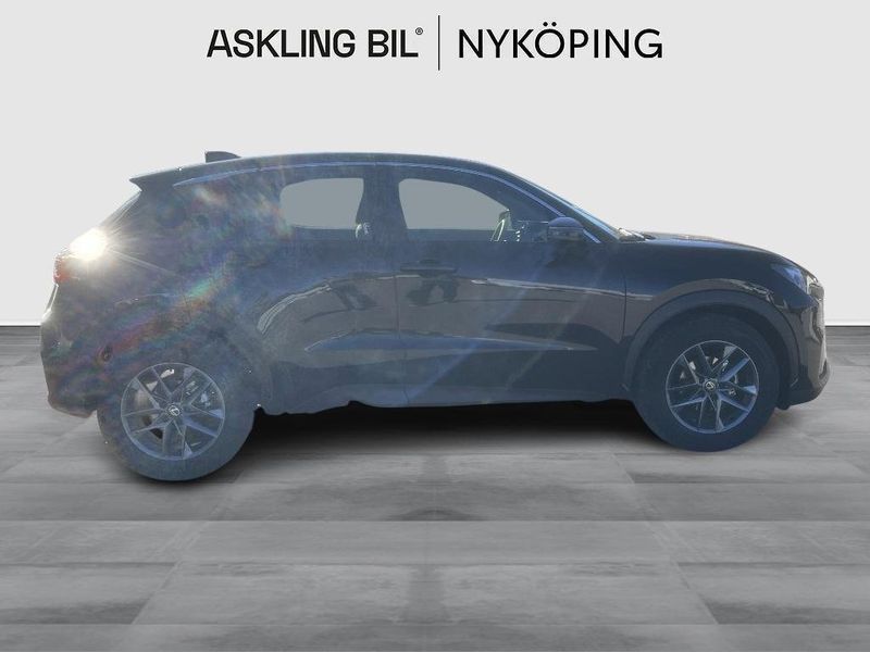 Lexus LBX bild 12