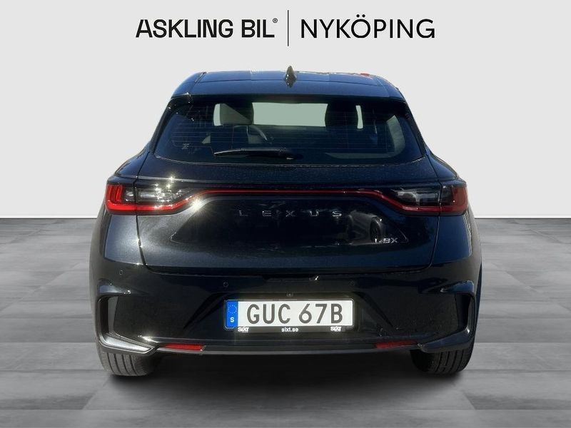 Lexus LBX bild 10