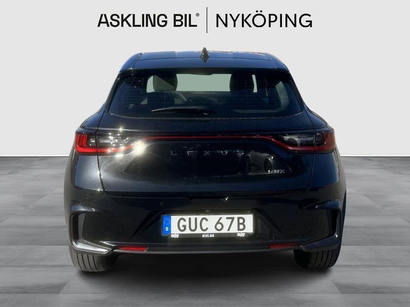 Lexus LBX bild 4