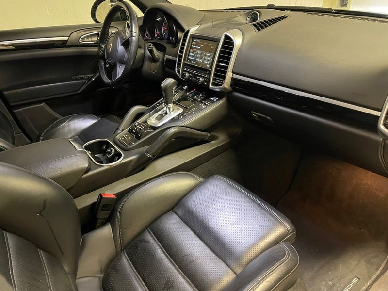 Porsche Cayenne bild 9