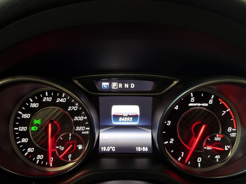Mercedes CLA45 AMG bild 12