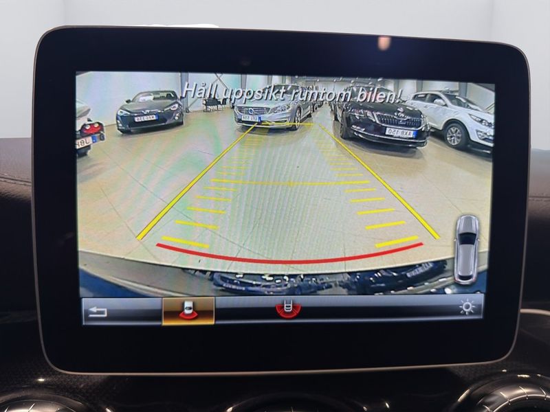 Mercedes CLA45 AMG bild 21