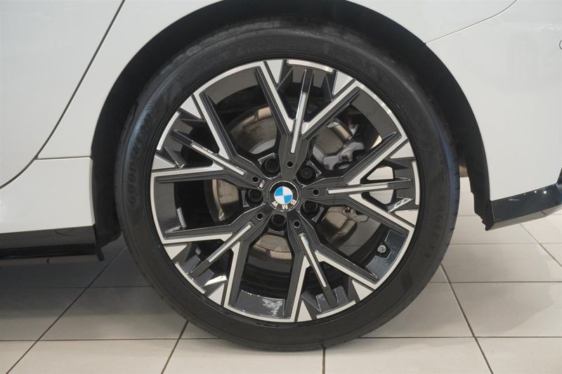 BMW 120 bild 5