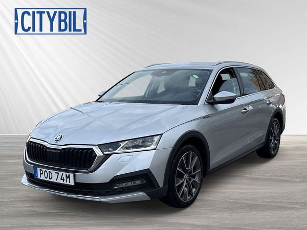 Skoda Octavia Scout 2.0 TDI 4x4 Drag+Värmare V-Däck DCC Komfortpaket - 2022