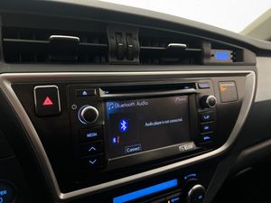 Toyota Auris bild 15