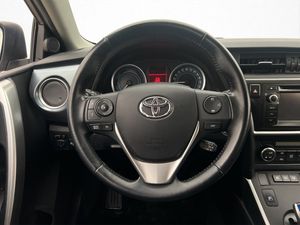 Toyota Auris bild 9