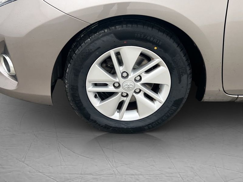Toyota Auris bild 23