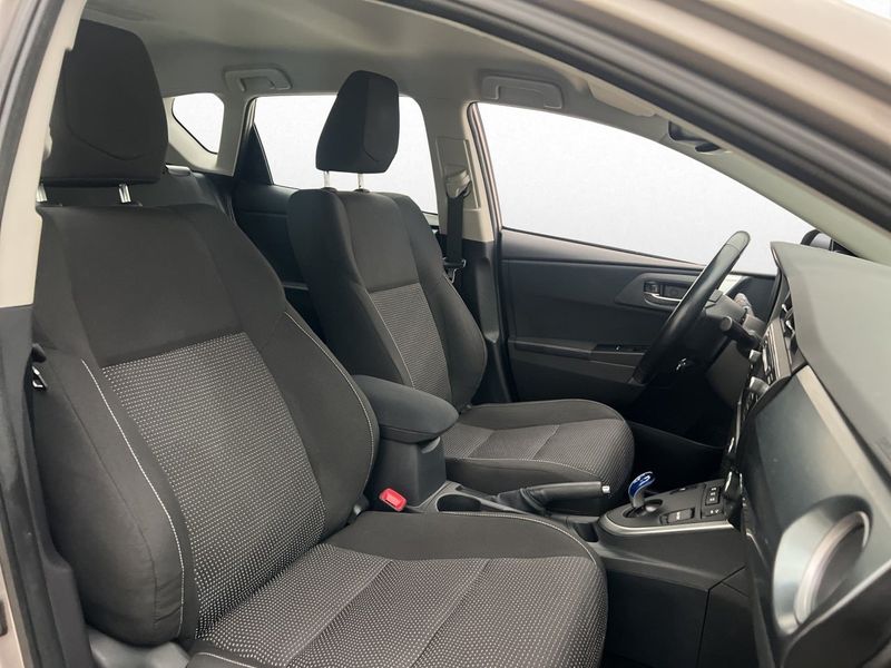 Toyota Auris bild 19