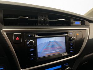 Toyota Auris bild 14