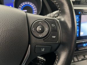 Toyota Auris bild 15