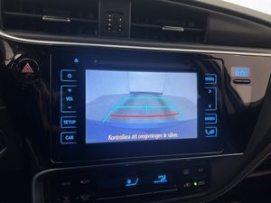 Toyota Auris bild 17