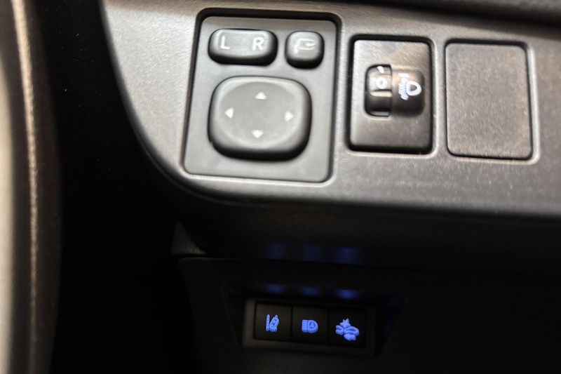 Toyota Yaris bild 19