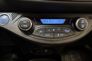 Toyota Yaris bild 13