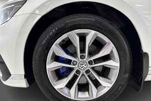 Volkswagen Passat bild 15