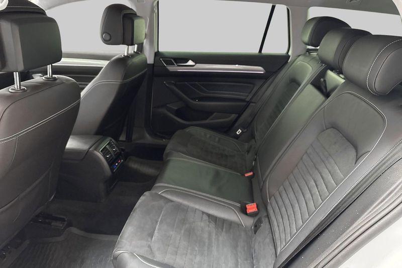 Volkswagen Passat bild 9