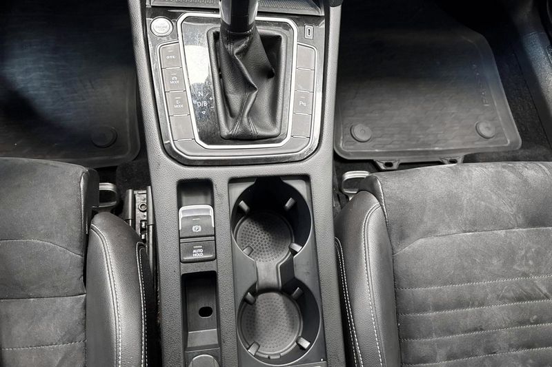 Volkswagen Passat bild 16