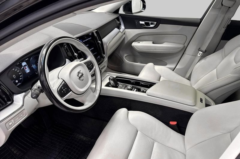 Volvo XC60 bild 8
