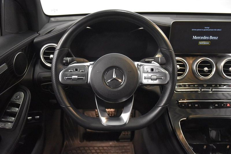 Mercedes GLC300 bild 2