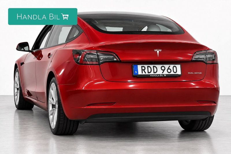 Tesla Model 3 bild 7