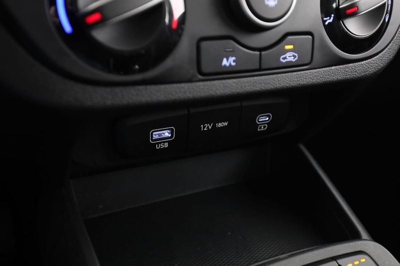 Hyundai i10 bild 25