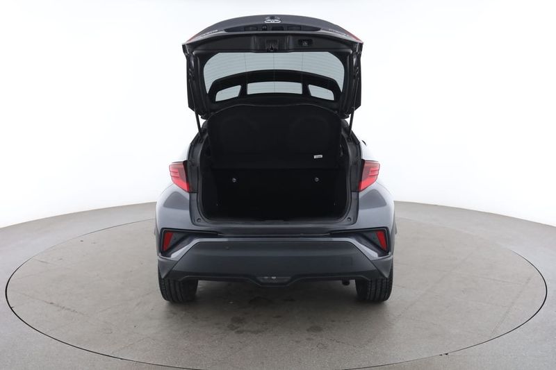 Toyota C-HR bild 17