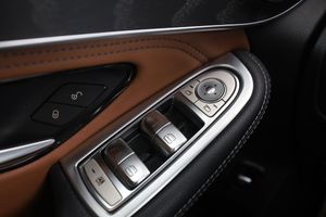 Mercedes GLC250 bild 37