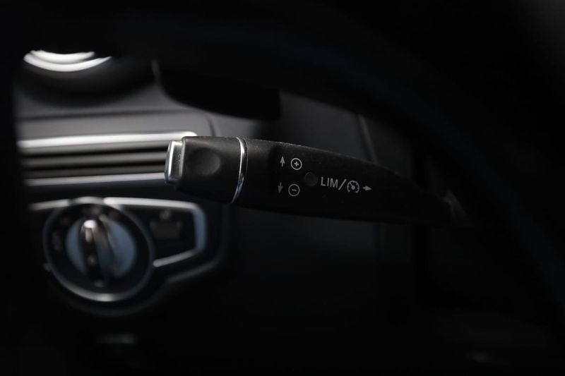 Mercedes GLC250 bild 36