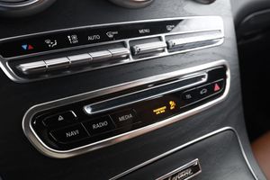 Mercedes GLC250 bild 26