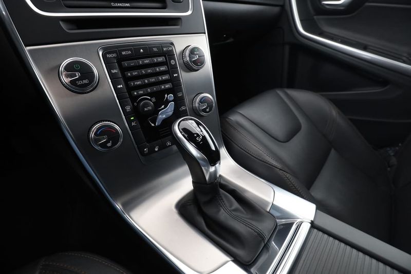 Volvo V60 bild 24