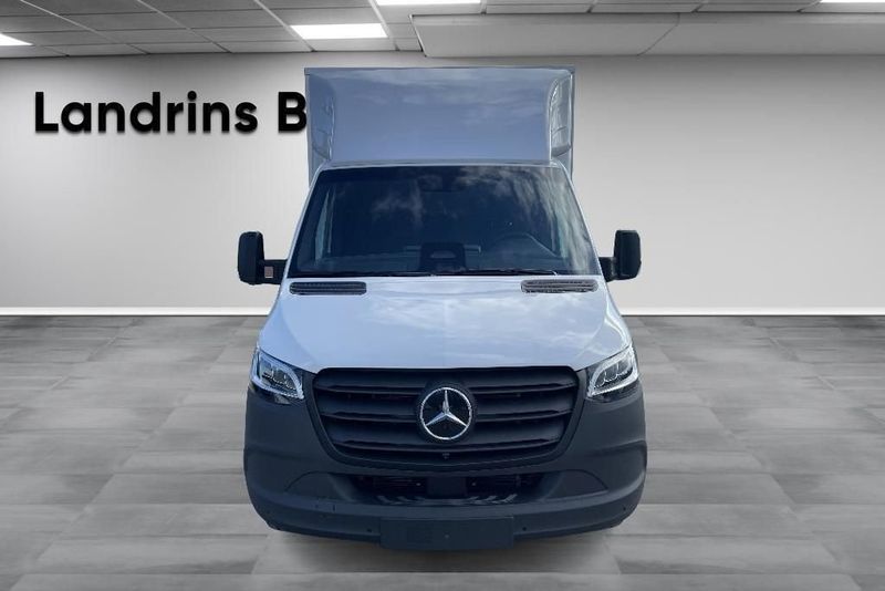 Mercedes e-Sprinter bild 2